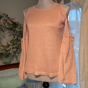 American Eagle Outfitters 🦅 Cold Shoulder Bell Sleeve Knit Sweater Pink XS